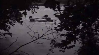 शिमला में भीषण हादसा: पब्बर नदी में समाई कार, तीन युवकों की मौके पर मौत शिमला में भीषण हादसा: पब्बर नदी में समाई कार, तीन युवकों की मौके पर मौत