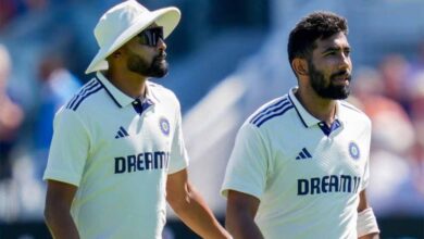 सिराज का खुलासा – बुमराह की गैरहाज़िरी में कैसे संभाली टीम की कमान सिराज का खुलासा – बुमराह की गैरहाज़िरी में कैसे संभाली टीम की कमान