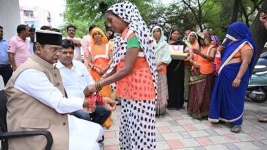 मंत्री सारंग ने स्वच्छता मित्र बहनों के साथ मनाया रक्षाबंधन पर्व