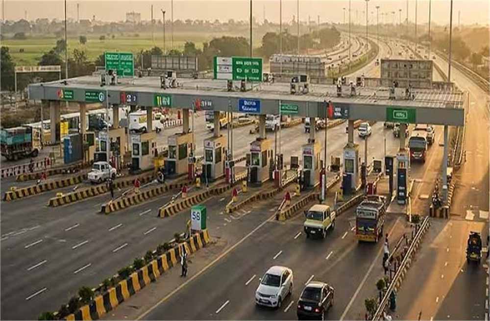 हर दिन टोल प्लाजा से कितनी कमाई करता है भारत? जानिए सबसे ज्यादा रेवेन्यू कहां से आता है