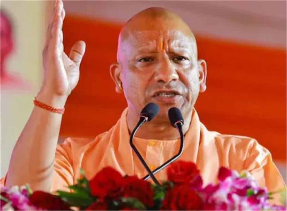 Sambhal हिंसा पर CM Yogi का बड़ा बयान: हिंदुओं को चुनकर निशाना बनाया, दोषियों पर होगी सख्त कार्रवाई