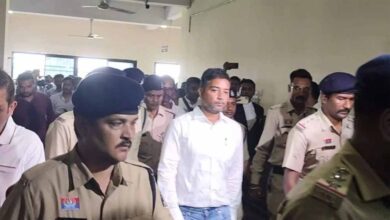 शराब घोटाला: चैतन्य बघेल की न्यायिक हिरासत बढ़ी, अगली सुनवाई 15 सितंबर को शराब घोटाला: चैतन्य बघेल की न्यायिक हिरासत बढ़ी, अगली सुनवाई 15 सितंबर को