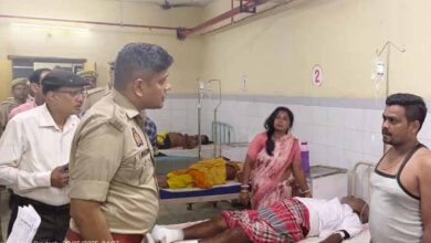 छत्तीसगढ़ के श्रद्धालु हादसे का शिकार: जौनपुर में बस-ट्रेलर टक्कर, चार की मौत, नौ घायल