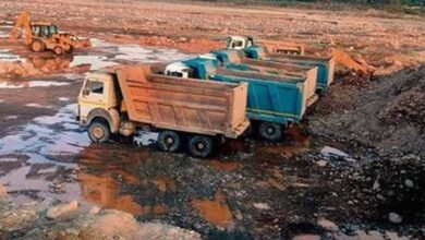 सूरजपुर : प्रतापपुर क्षेत्र में अवैध खनिज परिवहन कर रहे 04 वाहनों को किया गया जब्त