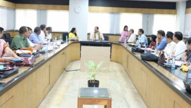 रायपुर : स्वास्थ्य मंत्री की अध्यक्षता में सभी चिकित्सा महाविद्यालयों के डीन एवं मेडिकल सुपरिटेंडेंट की समीक्षा बैठक