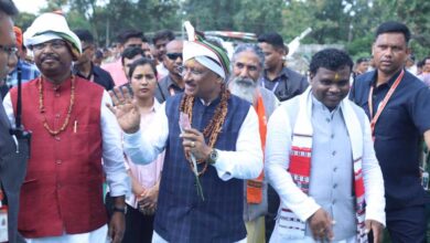 रायपुर : मुख्यमंत्री का नरहरपुर आगमन पर किया गया आत्मीय स्वागत