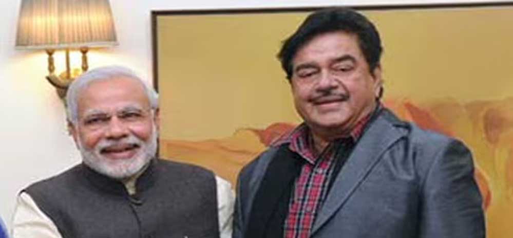 PM मोदी को शत्रुघ्न सिन्हा की बधाई ने चलाई सियासी चर्चा, ‘घर वापसी’ की अटकलें तेज PM मोदी को शत्रुघ्न सिन्हा की बधाई ने चलाई सियासी चर्चा, ‘घर वापसी’ की अटकलें तेज