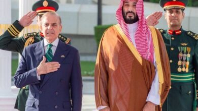 सऊदी और पाकिस्तान में डिफेंस डील, अब एक पर हमला मतलब दोनों पर वार! बदल गया रणनीतिक समीकरण सऊदी और पाकिस्तान में डिफेंस डील, अब एक पर हमला मतलब दोनों पर वार! बदल गया रणनीतिक समीकरण