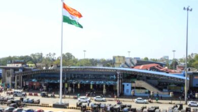 अब रेलवे स्टेशनों पर भी मिलेगा ब्रांडेड शॉपिंग का मज़ा, खुलेंगे Adidas-Nike से लेकर शिल्पकला तक सब मिलेगा अब रेलवे स्टेशनों पर भी मिलेगा ब्रांडेड शॉपिंग का मज़ा, खुलेंगे Adidas-Nike से लेकर शिल्पकला तक सब मिलेगा