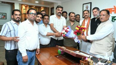 रायपुर : एनएचएम कर्मचारियों द्वारा हड़ताल समाप्त करने का निर्णय स्वागतयोग्य : मुख्यमंत्री विष्णुदेव साय रायपुर : एनएचएम कर्मचारियों द्वारा हड़ताल समाप्त करने का निर्णय स्वागतयोग्य : मुख्यमंत्री विष्णुदेव साय