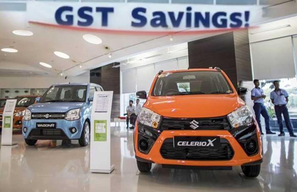 सिर्फ ₹1,999 EMI में कार! बाइक छोड़ Maruti की कारें खरीद रहे लोग, 80,000 यूनिट्स बिकीं सिर्फ ₹1,999 EMI में कार! बाइक छोड़ Maruti की कारें खरीद रहे लोग, 80,000 यूनिट्स बिकीं