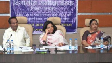 रायपुर : महिलाओं और बच्चों को मिले आंगनबाड़ी की सभी सेवाओं का लाभ : महिला एवं बाल विकास सचिव श्रीमती शम्मी आबिदी