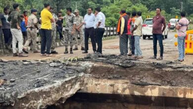 दंतेवाड़ा : बारसूर के क्षतिग्रस्त गणेष बहार पुल का मरम्मती कार्य हुआ पूर्ण दंतेवाड़ा : बारसूर के क्षतिग्रस्त गणेष बहार पुल का मरम्मती कार्य हुआ पूर्ण