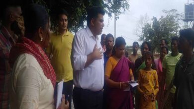 दंतेवाड़ा : ग्राम बालपेट और भैरमबंद के अतिवर्षा प्रभावितों के राहत कैंपों का कलेक्टर ने फिर किया मुआयना