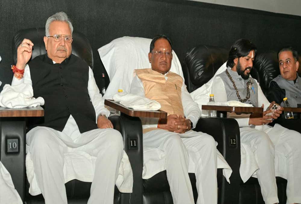 रायपुर : बलिदानी राजा गुरु बालकदास फिल्म साहस और शौर्य की अनुपम गाथा : मुख्यमंत्री  साय