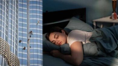 सफाई कर्मियों ने देखी महिला बिना कपड़ों के, दंपत्ति ने की अजीब डिमांड