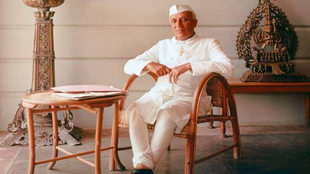 जवाहरलाल नेहरू का पहला आधिकारिक बंगला बिक गया, कीमत लगी 1100 करोड़