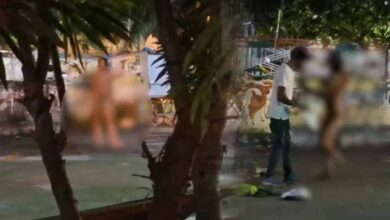 टीकमगढ़ : सड़क पर नग्न किन्नर का उत्पात, पुलिस ने साड़ी पहनाने के लिए दो घंटे दौड़ लगाई