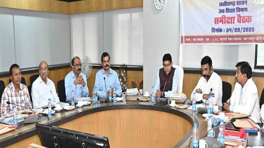 विद्यार्थियों को उच्च गुणवत्तायुक्त शिक्षा प्रदान करें : उच्च शिक्षा मंत्री टंकराम वर्मा