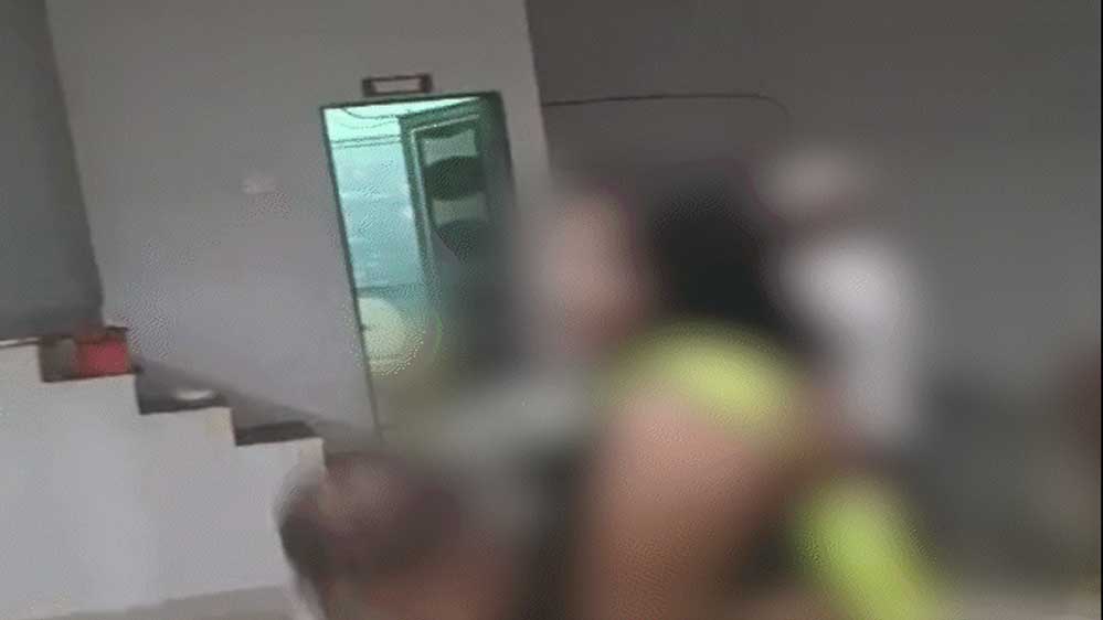 दतिया में कॉन्स्टेबल की बर्थडे पार्टी विवादित, ASI का अश्लील डांस वीडियो वायरल; दोनों सस्पेंड