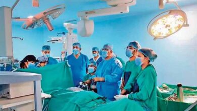 एम्स भोपाल की कमाल की सर्जरी: पैर की हड्डी से बनाया नया जबड़ा, युवती की लौटी मुस्कान एम्स भोपाल की कमाल की सर्जरी: पैर की हड्डी से बनाया नया जबड़ा, युवती की लौटी मुस्कान