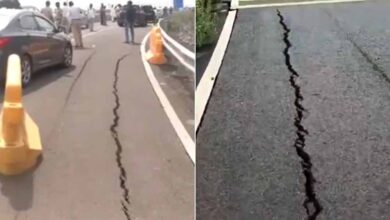 अटल सेतु पर गड्ढों का मामला: MMRDA ने ठेकेदार पर लगाया 1 करोड़ का जुर्माना, कांग्रेस ने की निंदा