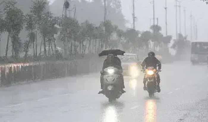 छत्तीसगढ़ में झमाझम बारिश का अलर्ट! अगले 3 घंटे तक कई जिलों में बरसेंगे बादल छत्तीसगढ़ में झमाझम बारिश का अलर्ट! अगले 3 घंटे तक कई जिलों में बरसेंगे बादल