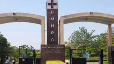 बीएमएचआरसी में दर्दनाक हादसा: नर्सिंग छात्रा की मौत, लापरवाही पर उबाल, निदेशक इस्तीफे की मांग