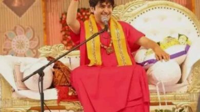 अब सप्ताह में 5 दिन ही लगेगा दरबार: पंडित धीरेंद्र कृष्ण शास्त्री ने जारी की 7 दिन की नई नियमावली अब सप्ताह में 5 दिन ही लगेगा दरबार: पंडित धीरेंद्र कृष्ण शास्त्री ने जारी की 7 दिन की नई नियमावली