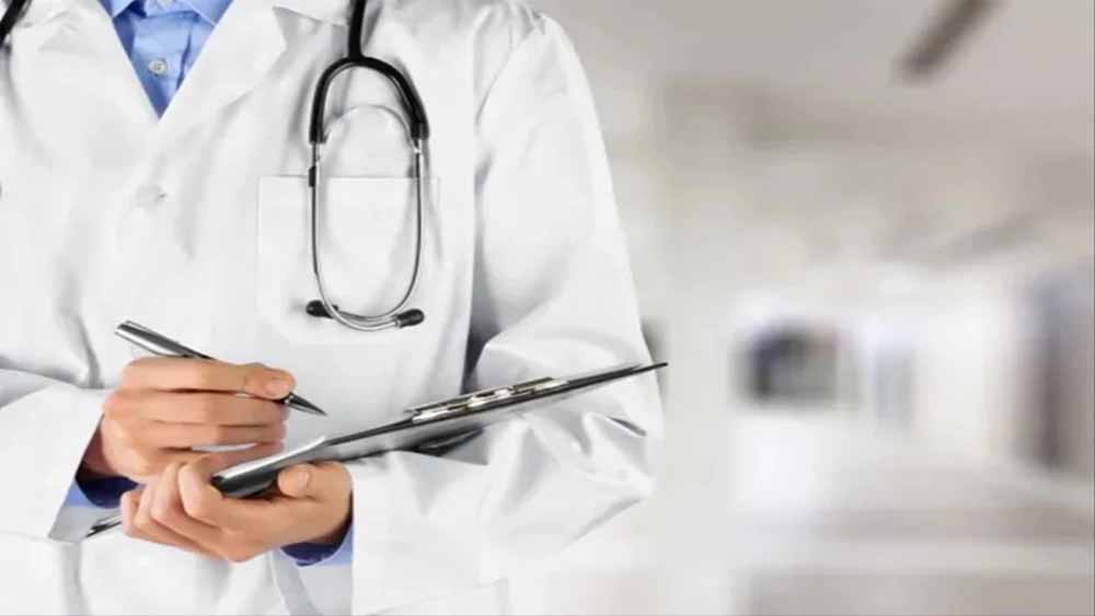 मेडिकल कॉलेजों में बदलाव: अब नॉन-क्लिनिकल रेजिडेंट डॉक्टर भी होंगे शामिल, कैबिनेट करेगी प्रस्ताव पेश