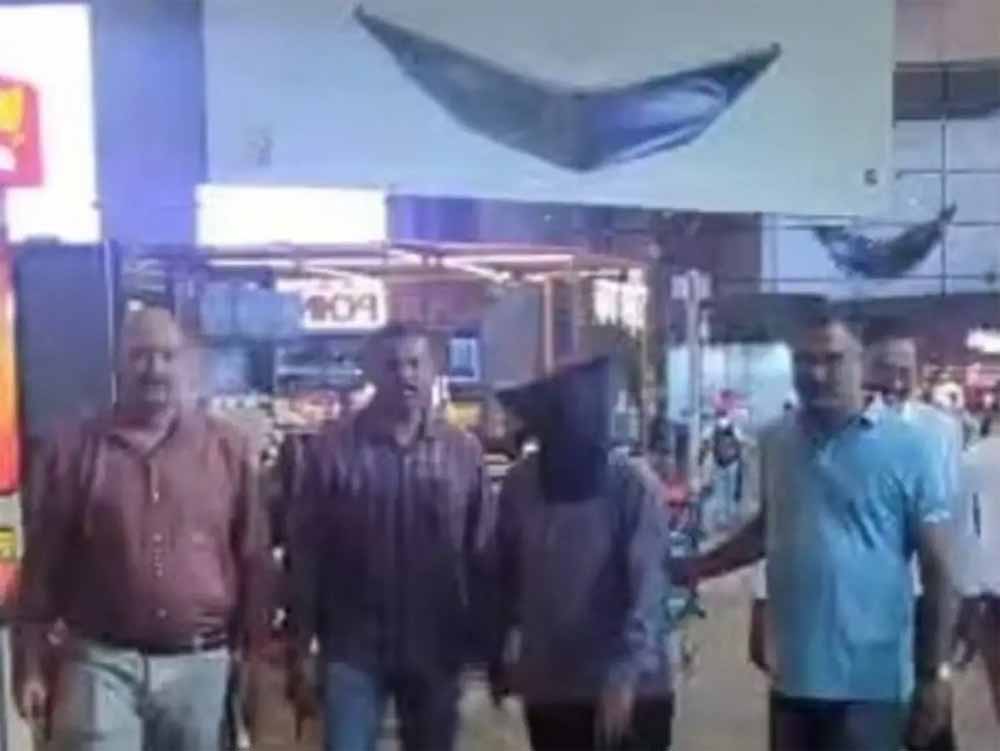 दोस्ती की जगह बदले की कहानी: ज्योतिषी ने फिरोज के नाम से भेजा मुंबई पुलिस को धमकी, FIR में खुलासा