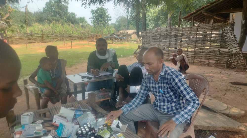 बस्तर संभाग के दूरस्थ क्षेत्र अबूझमाड़ से लगे ग्राम कोंडे तक पहुँची स्वास्थ्य सेवाएँ