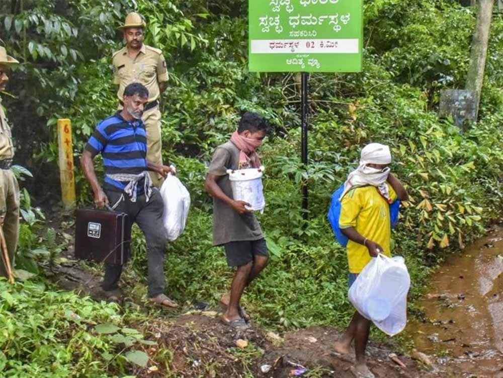 धर्मस्थल केस में बड़ा खुलासा: SIT को सात खोपड़ियां मिलीं, आत्महत्या की आशंका