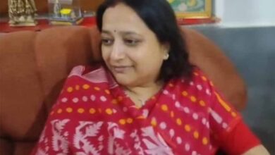 सपा ने बीजेपी विधायक को भेजा कानूनी नोटिस, टोटियां चोरी बयान पर केतकी सिंह से माफी की मांग