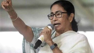 ममता बनर्जी ने केंद्र सरकार पर किया तगड़ा हमला: अमेरिका और चीन के सामने गिड़गिड़ाने का आरोप ममता बनर्जी ने केंद्र सरकार पर किया तगड़ा हमला: अमेरिका और चीन के सामने गिड़गिड़ाने का आरोप