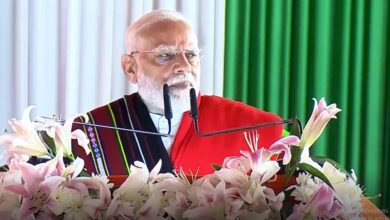 बारिश के बावजूद PM मोदी पहुँचे मणिपुर हिंसा पीड़ितों से मिलने, 65 KM की रोड ट्रिप तय की