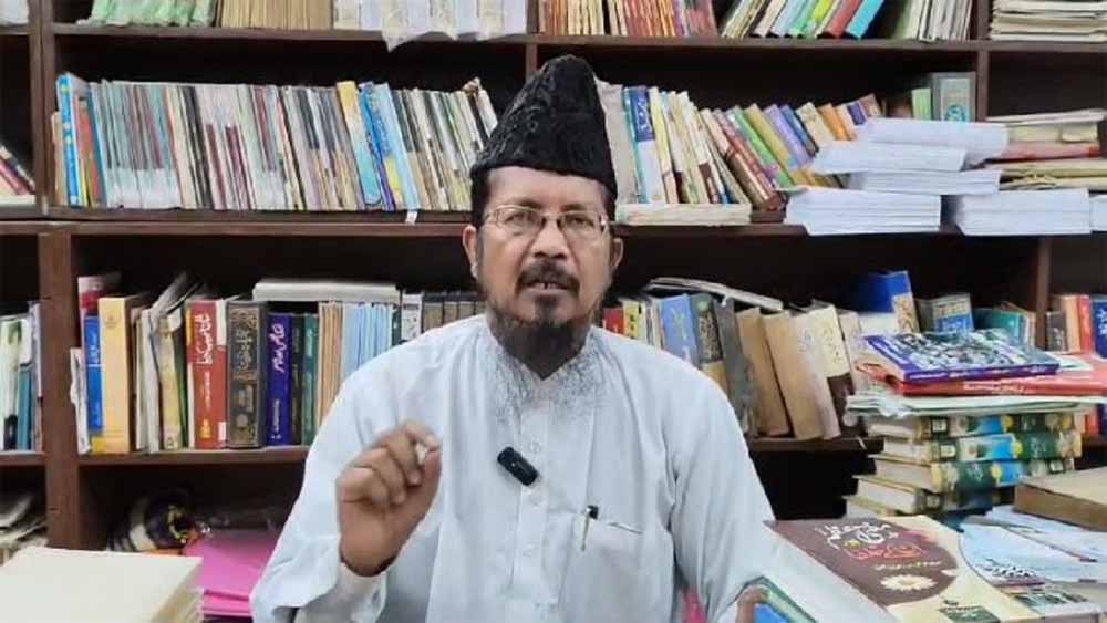 आजम खान को नई पार्टी बनाने की सलाह, मौलाना शहाबुद्दीन ने अखिलेश यादव पर साधा निशाना