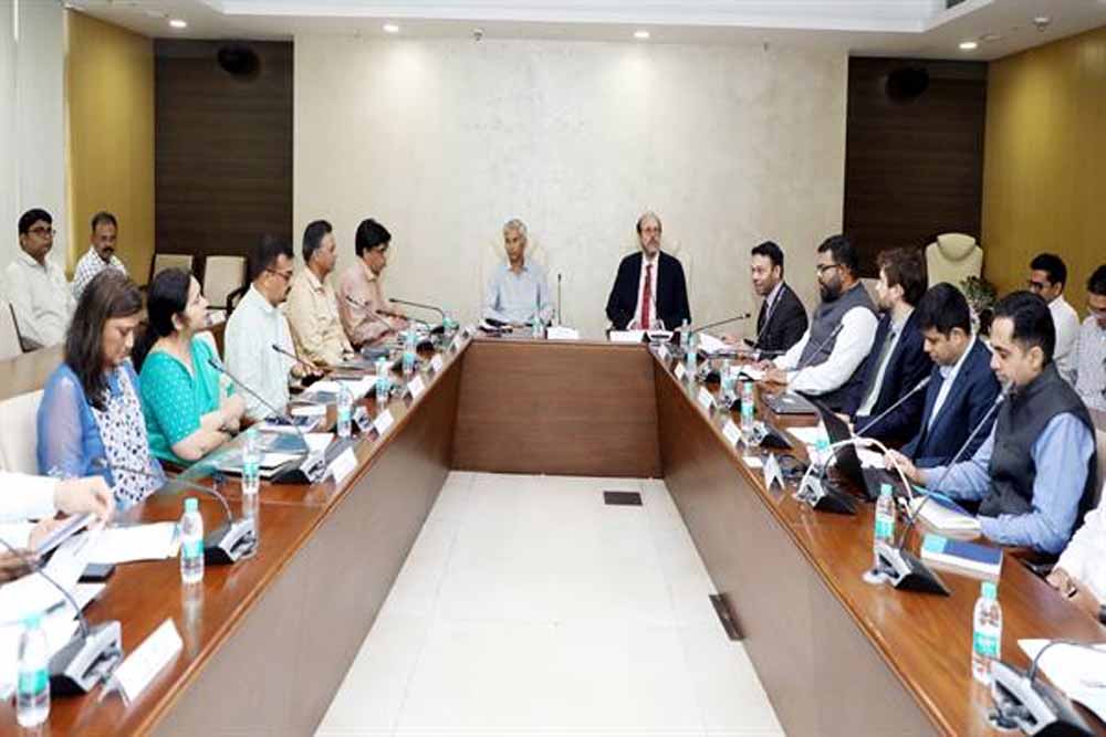 बच्चों के स्वास्थ्य मानकों के सुधार में हर घर जल की बड़ी भूमिका : नोबेल विजेता प्रो. क्रेमर