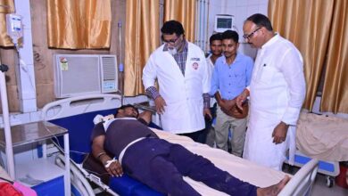 सरकार पीड़ित परिवारों के साथः ब्रजेश पाठक सरकार पीड़ित परिवारों के साथः ब्रजेश पाठक