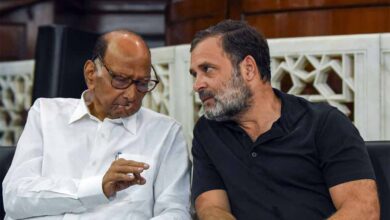 राहुल गांधी के सवालों पर भाजपा की प्रतिक्रिया और चुनाव आयोग पर उठते सवाल: शरद पवार का बड़ा बयान राहुल गांधी के सवालों पर भाजपा की प्रतिक्रिया और चुनाव आयोग पर उठते सवाल: शरद पवार का बड़ा बयान