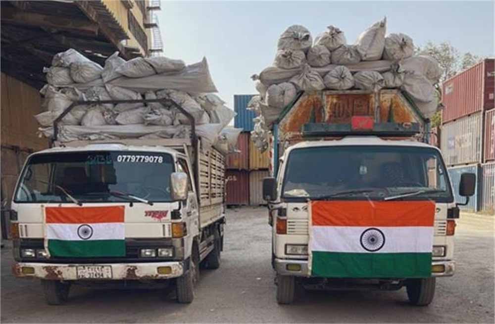 अफगानिस्तान में तबाही के बीच भारत की मदद, भेजे 1000 तंबू और 15 टन खाद्य सामग्री