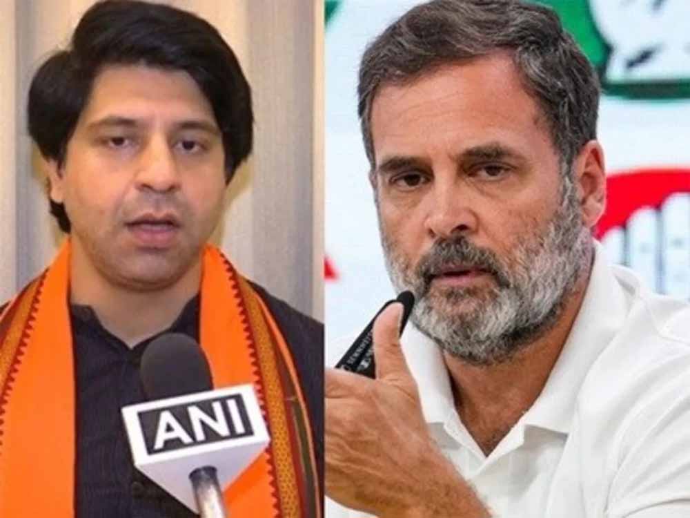 CRPF लेटर पर घेरा राहुल गांधी को बीजेपी ने, उठाया सवाल – विदेश में कौन सी सीक्रेट मीटिंग करने जाते हैं?