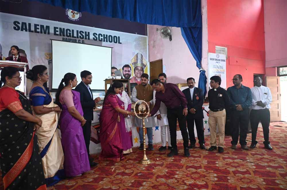 सशक्तिकरण की ओर: जागरूकता संगोष्ठी का सेलम इंग्लिश स्कूल, रायपुर में भव्य एवं सफल आयोजन