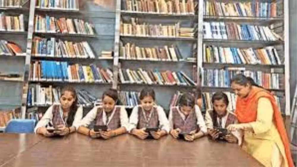 स्कूल शिक्षा विभाग के पुस्तकालयों से अधिक से अधिक नागरिकों को जोड़ें