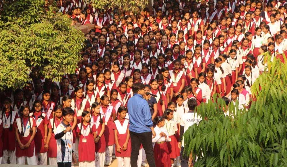 ‘सेल्फ डिफेन्स’ से बालिकाओं को आत्मनिर्भरता की राह दिखा रहीं ज्योति