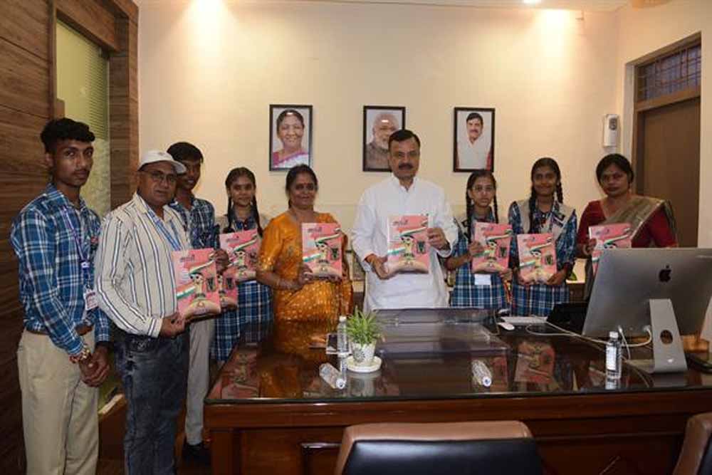 बच्चों में एक भारत-श्रेष्ठ भारत की भावना को मजबूत करें : मंत्री सिंह बच्चों में एक भारत-श्रेष्ठ भारत की भावना को मजबूत करें : मंत्री सिंह