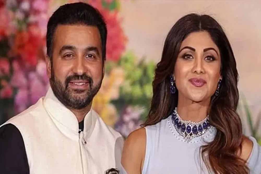 60 करोड़ की धोखाधड़ी: शिल्पा शेट्टी और राज कुंद्रा पर लुकआउट नोटिस जारी 60 करोड़ की धोखाधड़ी: शिल्पा शेट्टी और राज कुंद्रा पर लुकआउट नोटिस जारी