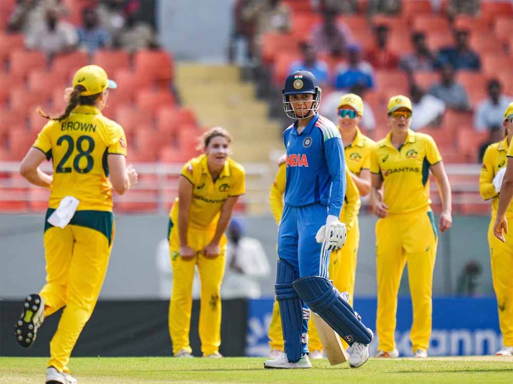 भारत के खिलाफ मैच में ऑस्ट्रेलियाई महिला टीम को धीमी ओवर की वजह से जुर्माना