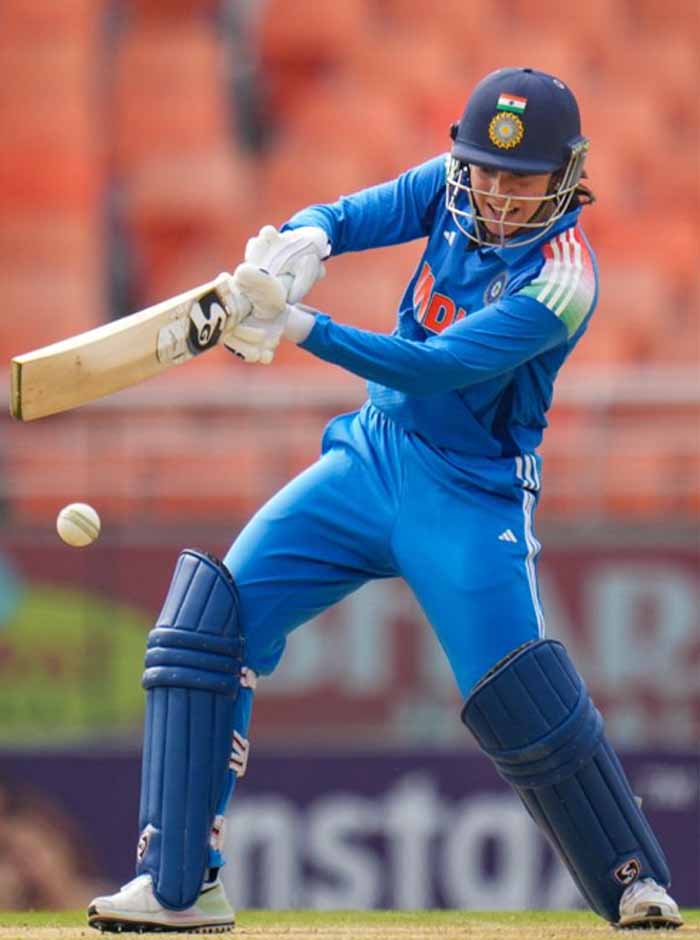 ICC महिला ODI रैंकिंग: इस भारतीय खिलाड़ी ने फिर बनाई शीर्षस्थ जगह