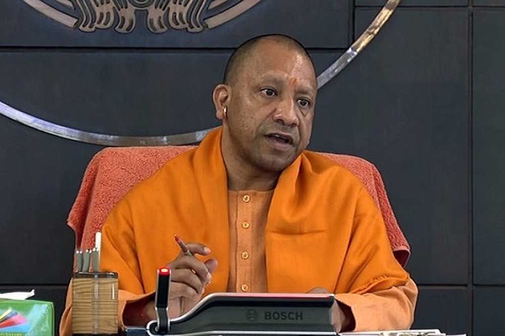 बच्चों का भविष्य संवार रहे गुरुओं का भी हो रहा सम्मान